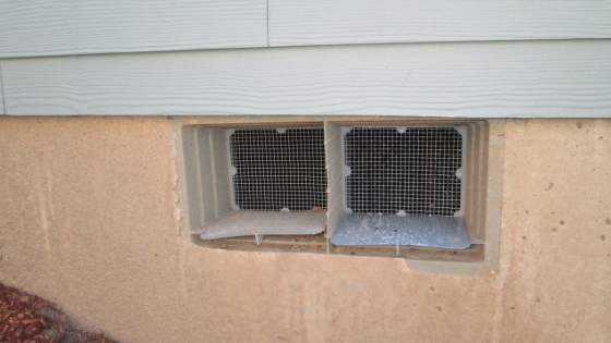 SHOULD I CLOSE THE VENTS TO MY CRAWL SPACE IN THE WINTER? - Sedona  Waterproofing Solutions